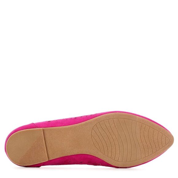 XAPPEAL Womens 'Adilene' Perforated Slip On Flats - Picture 7 of 7